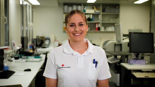 Biomedizinische Analytikerin  |  Verena Breitsching